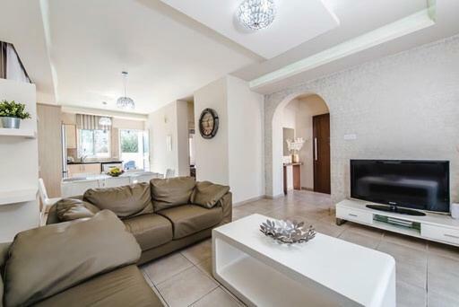 Timotheos Villa Протарас Екстериор снимка